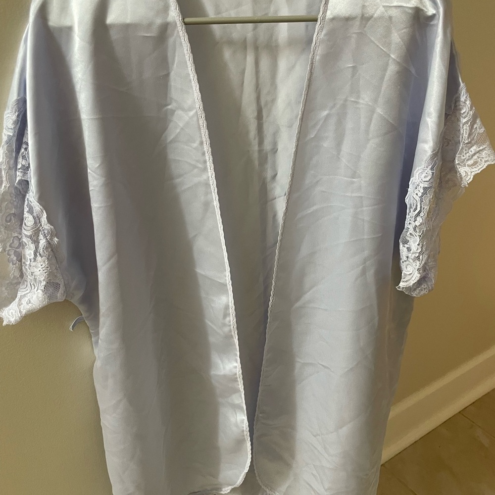 Val Mode Made in USA vintage Silky Lace Trim Chemise with robe. Size medium - Picture 6 of 9